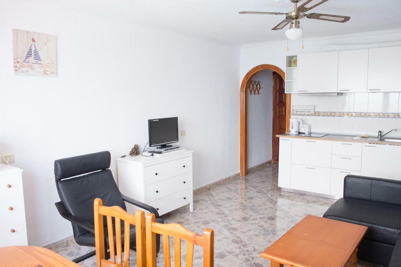 Europa 1 Dormitorio Puerto de Santiago  Kültér fotó